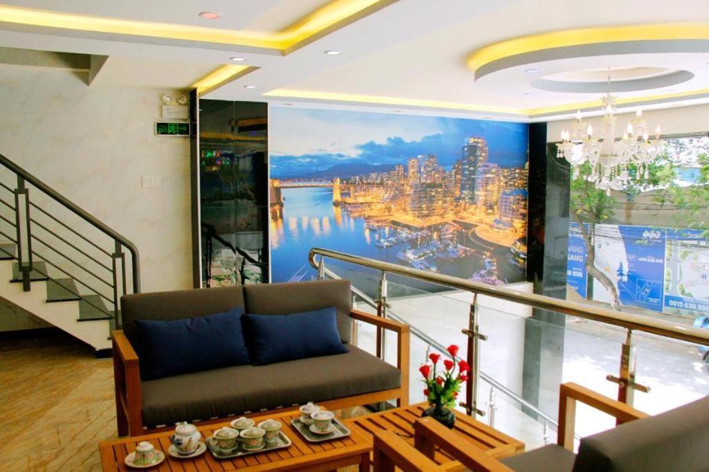 อีน วี 04 ลักชัวรี โฮเต็ล Hotel กวีเญิน ภายนอก รูปภาพ