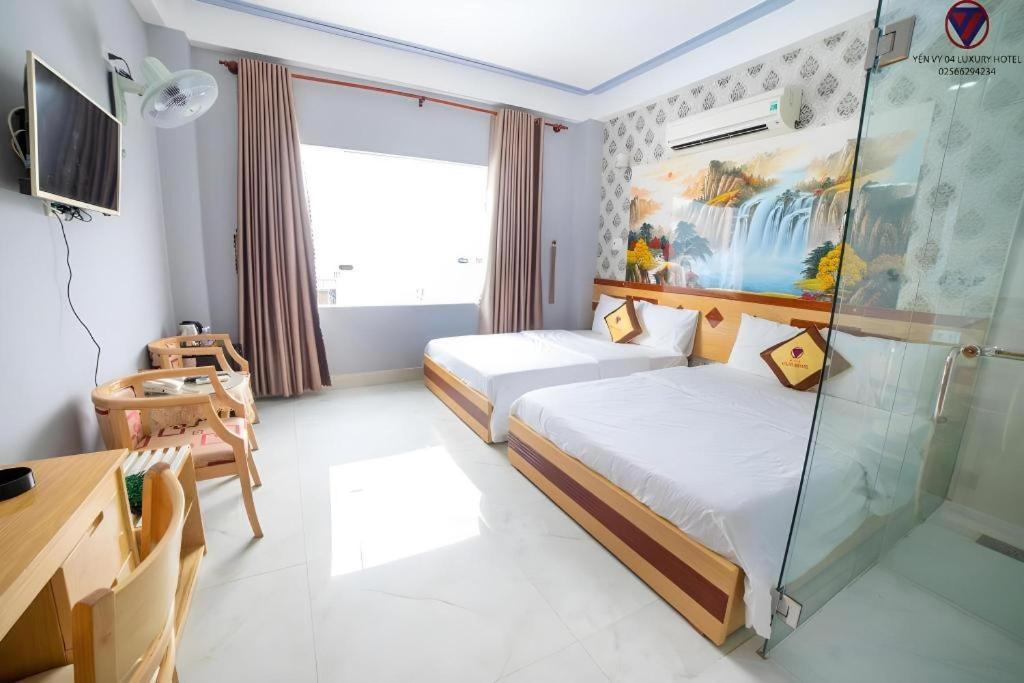 อีน วี 04 ลักชัวรี โฮเต็ล Hotel กวีเญิน ภายนอก รูปภาพ