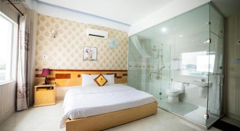 อีน วี 04 ลักชัวรี โฮเต็ล Hotel กวีเญิน ภายนอก รูปภาพ