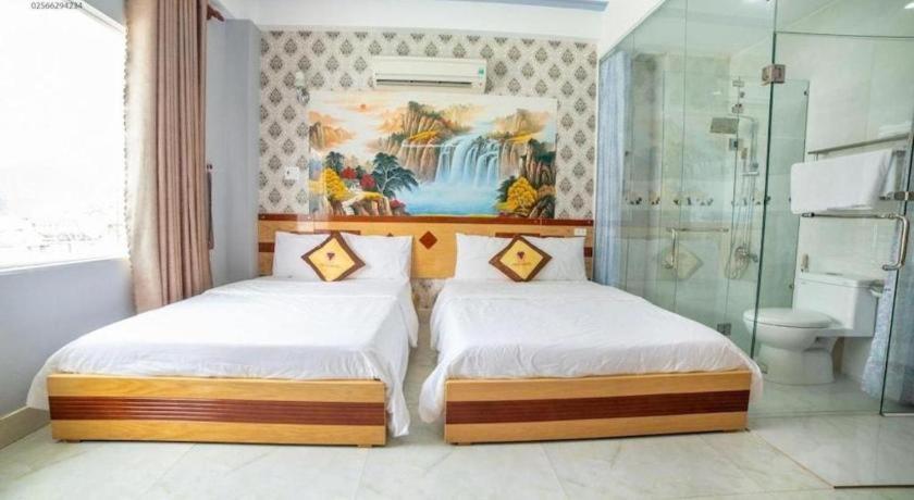 อีน วี 04 ลักชัวรี โฮเต็ล Hotel กวีเญิน ภายนอก รูปภาพ