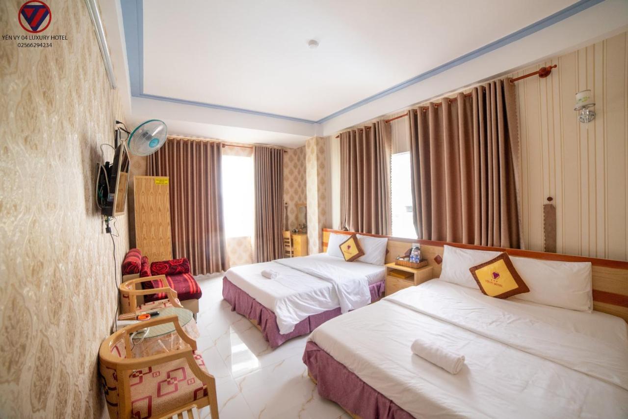 อีน วี 04 ลักชัวรี โฮเต็ล Hotel กวีเญิน ภายนอก รูปภาพ